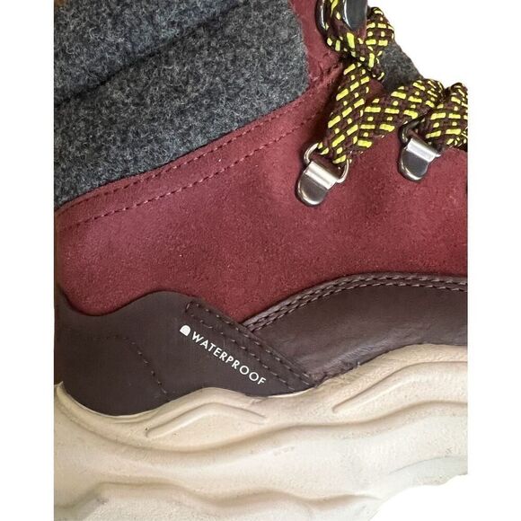 Sorel Kinetic Breakthru Conquest Waterproof Boot (Women) NWOB Size 7 1/2 - Picture 13 of 16